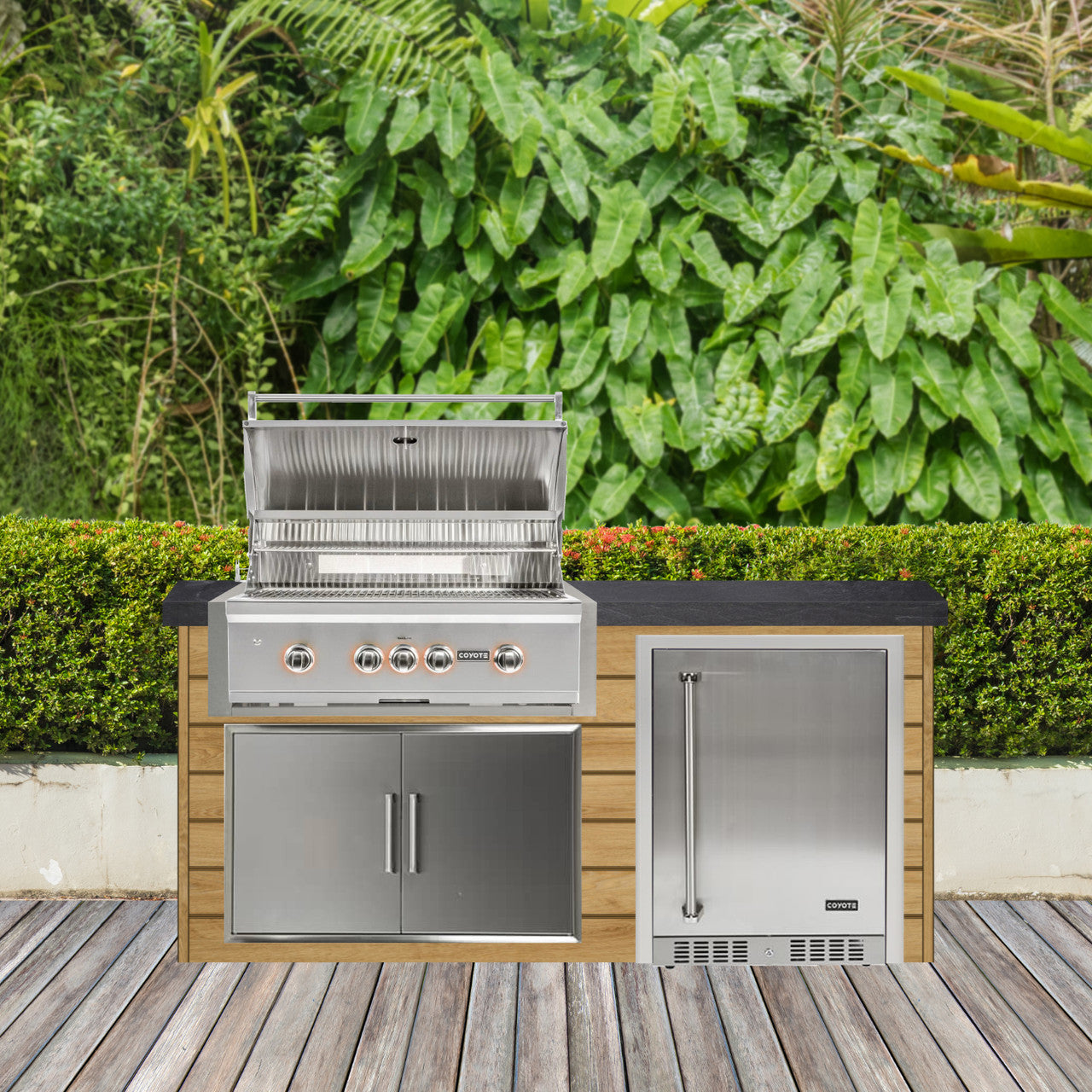Coyote 72" Luxury Finished Outdoor Kitchen PKG 3G