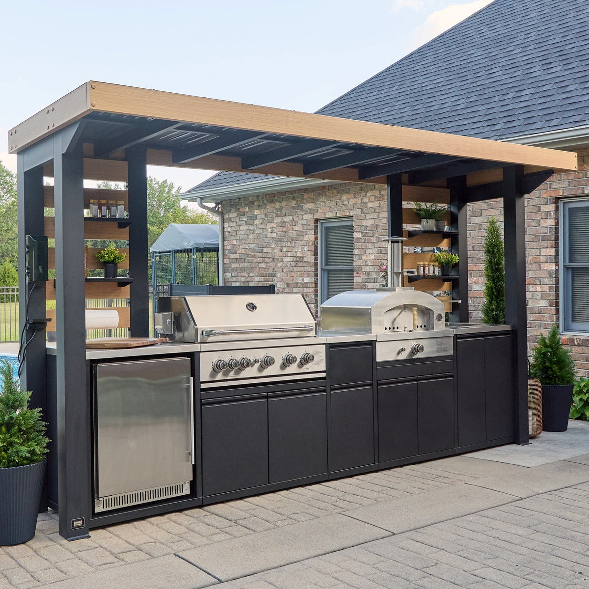 Outdoor Kitchen & Pergola Combo 3
