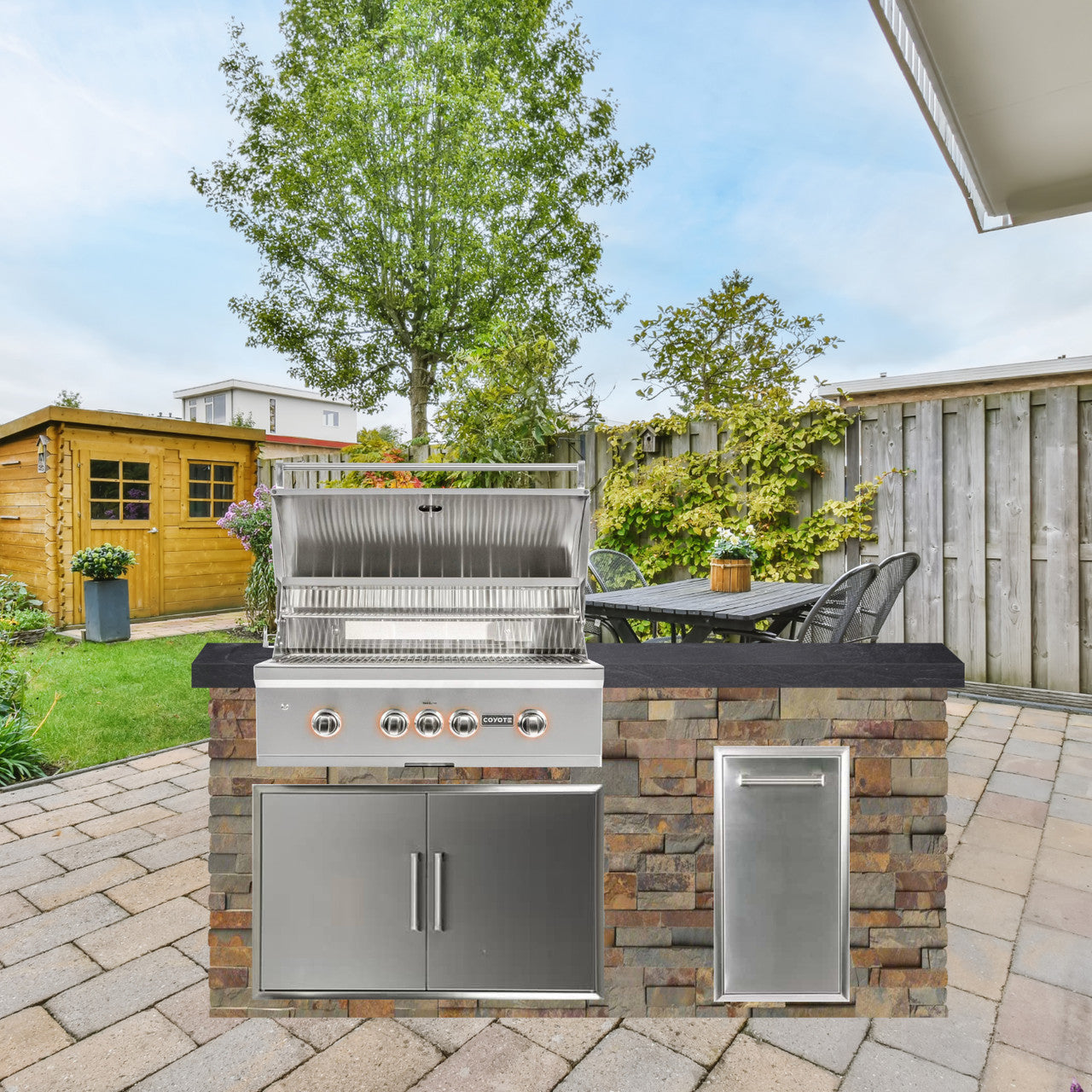 Coyote 72" Luxury Finished Outdoor Kitchen PKG 4G